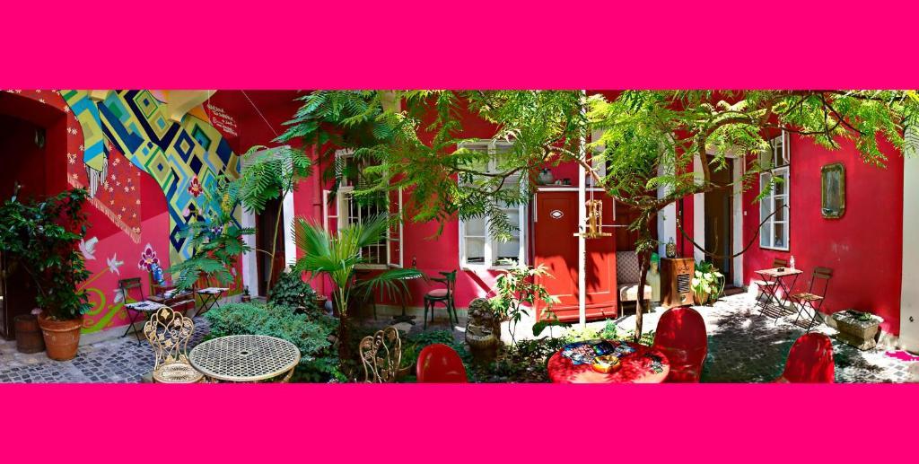 Santico Art Hotel And Hostel بودابست الغرفة الصورة