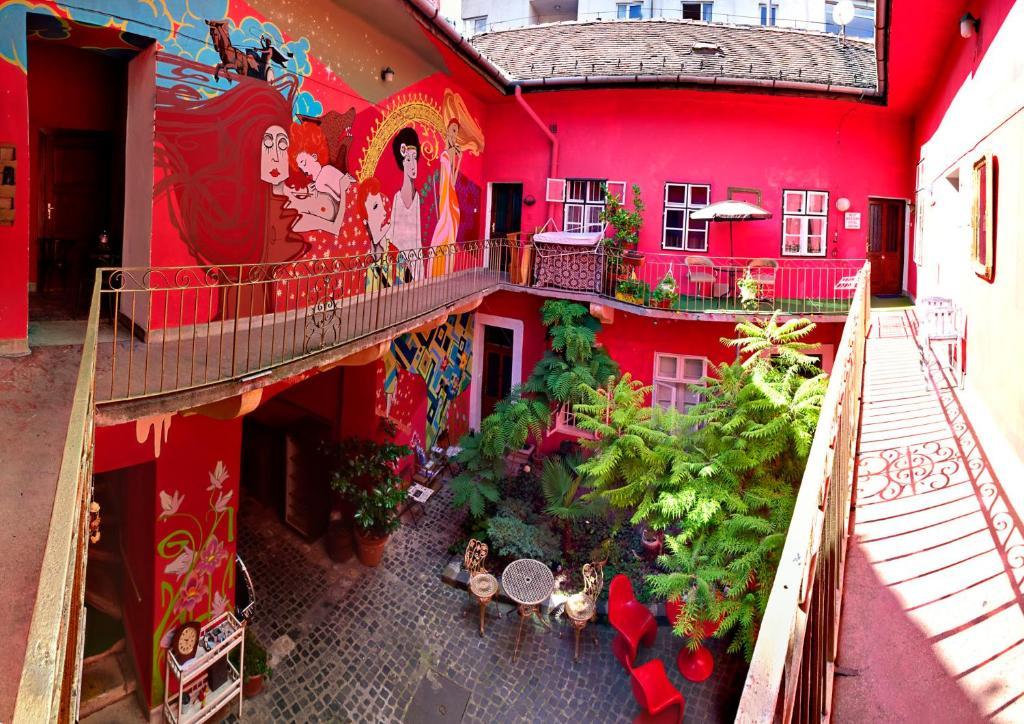 Santico Art Hotel And Hostel بودابست المظهر الخارجي الصورة