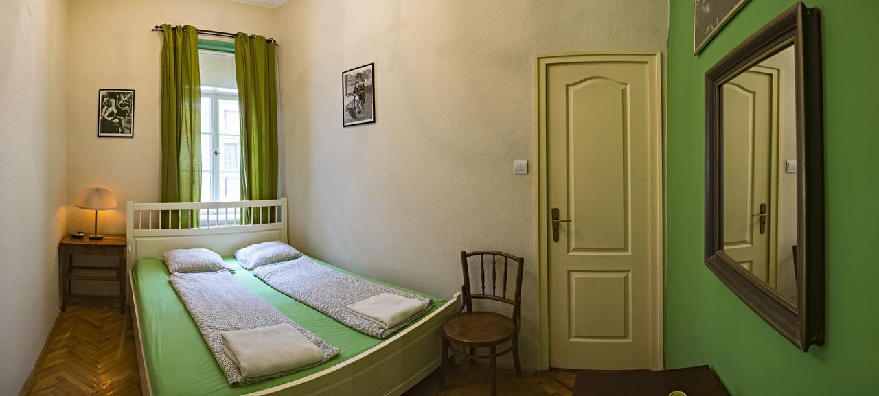 Santico Art Hotel And Hostel بودابست المظهر الخارجي الصورة